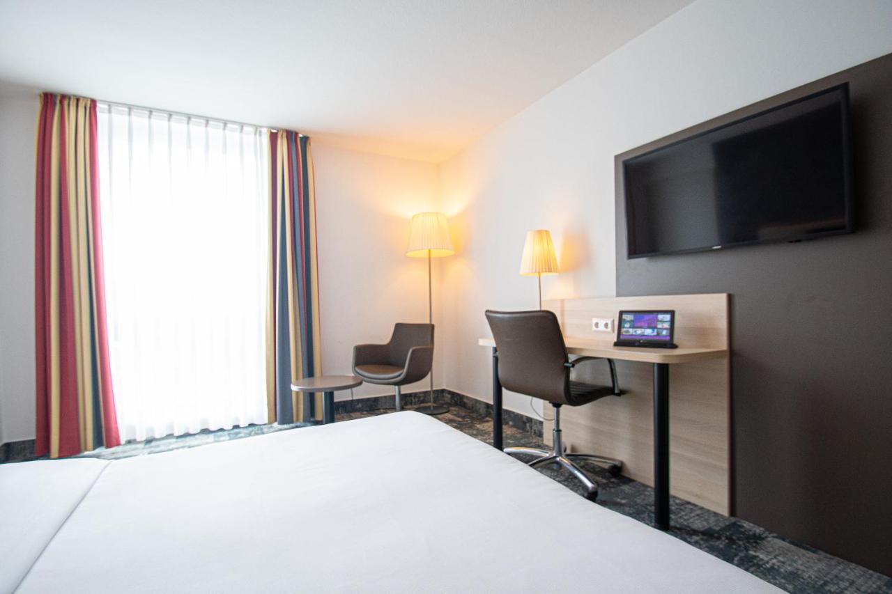 Taste Hotel Heidenheim エクステリア 写真